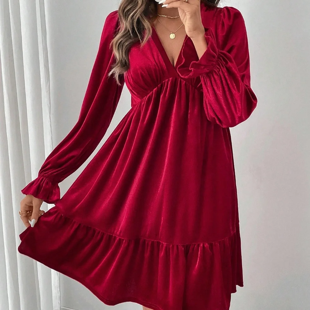 Women Red Velvet Short Dress For Christmas Party - Picture 2 of 4